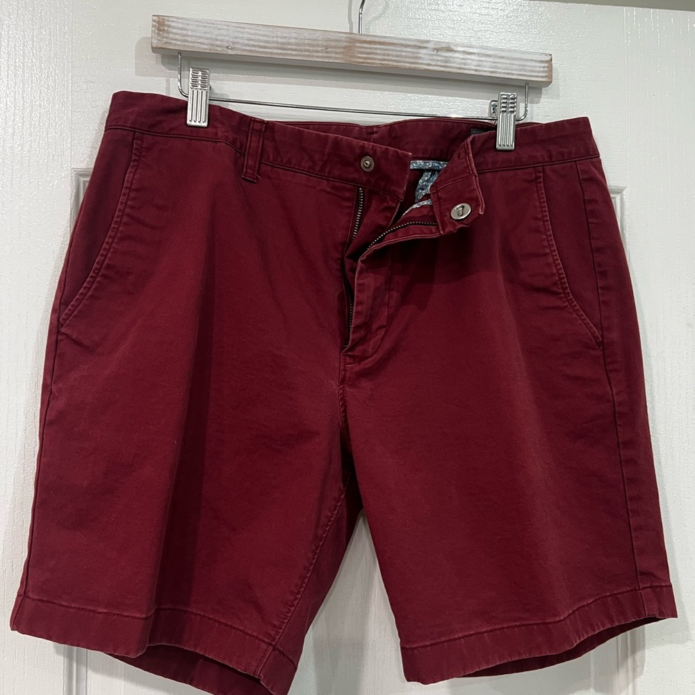 Bonobos Men's Burgundy Shorts 34
